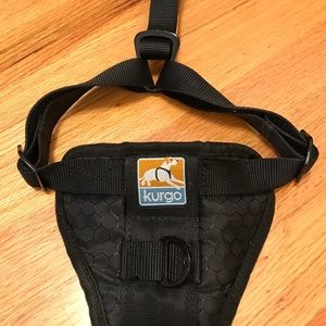 Turbo Large dog harness and seatbelt.